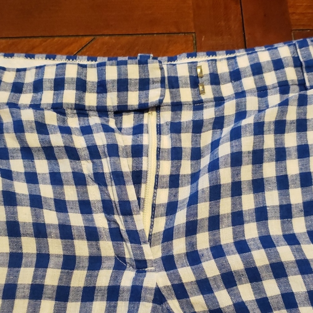 Shorts - Picture 4 of 8